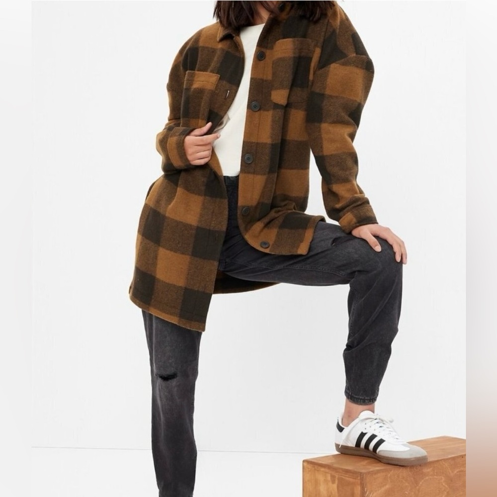 New Gap teen oversized plaid shirt jacket